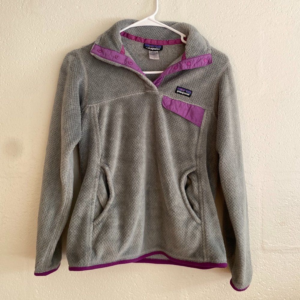 PATAGONIA RE TOOL SNAP T FLEECE   PURPLE GRAY  Size XS  Worn a few times, no fla